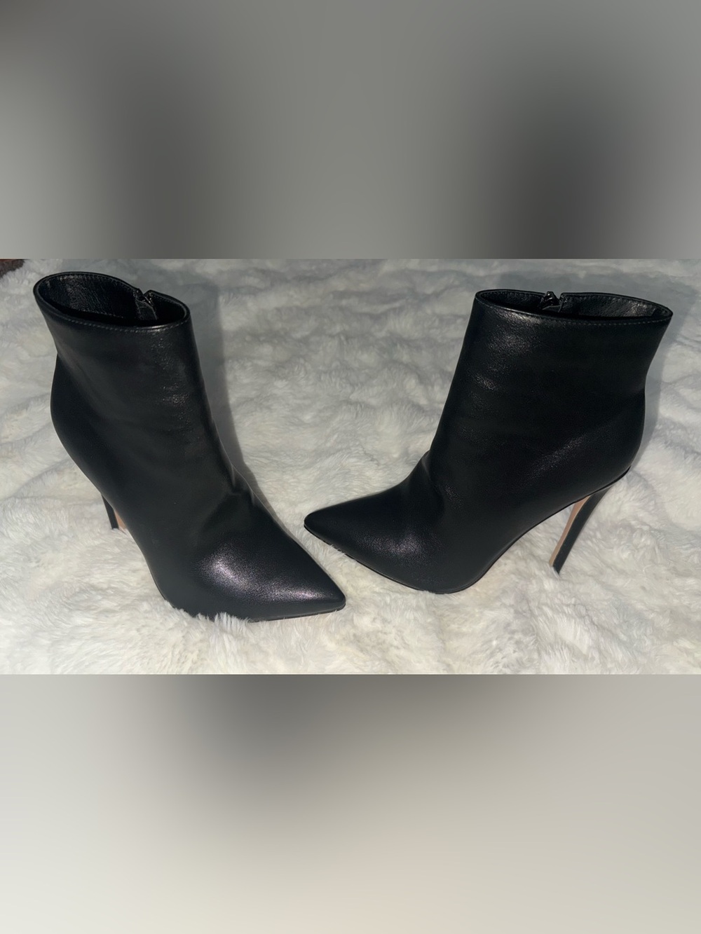 Women's Black Pointed Toe Ankle Boots